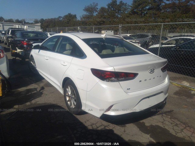 5NPE24AF0JH635119  hyundai sonata 2018 IMG 2