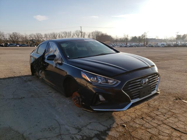 5NPE24AF2JH702898  hyundai  2018 IMG 0