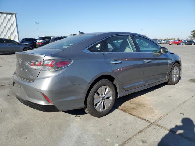 KMHE24L30JA081036  hyundai sonata 2018 IMG 2