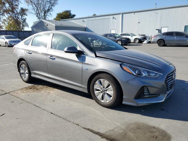 KMHE24L30JA081036  hyundai sonata 2018 IMG 3