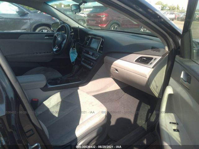 5NPE24AF5KH809008  hyundai sonata 2019 IMG 4