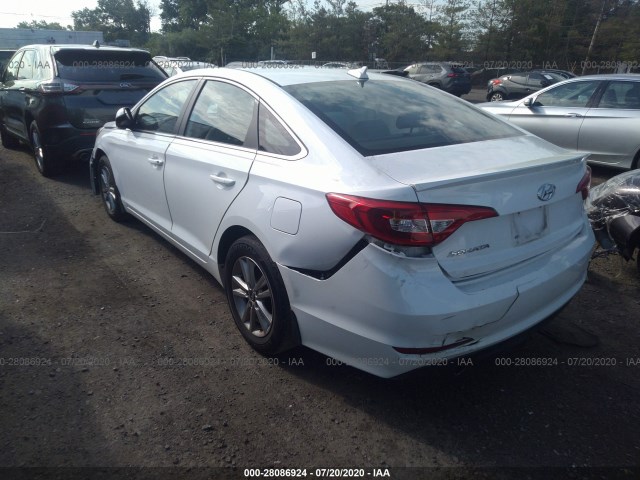 5NPE24AF4HH522557  hyundai sonata se 2007 IMG 2