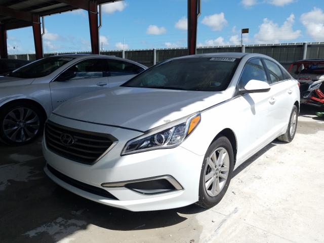 5NPE24AF2HH444604  hyundai sonata se 2017 IMG 1