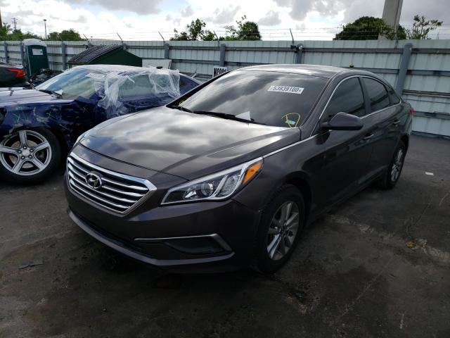 5NPE24AF3HH498073  hyundai sonata se 2017 IMG 1