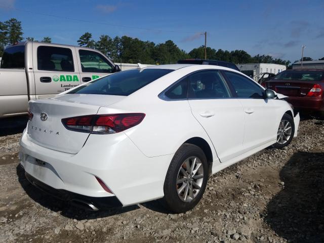 5NPE24AF0JH693327  hyundai sonata se 2018 IMG 3