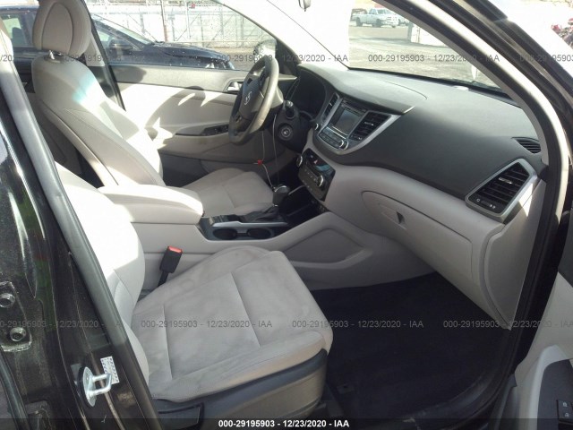 KM8J33A45GU057646  hyundai tucson 2016 IMG 4