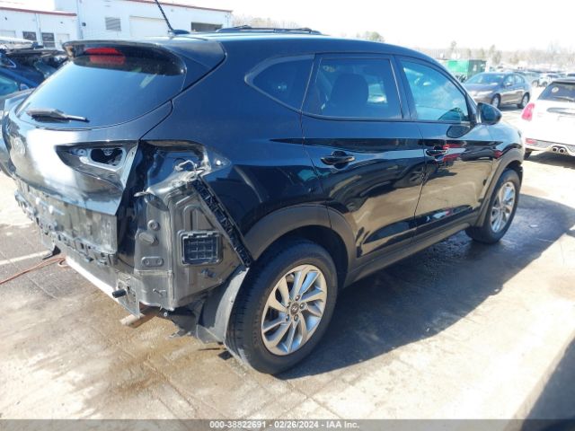 KM8J23A48HU261359  hyundai tucson 2017 IMG 3