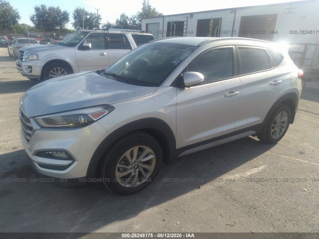 KM8J33A43HU535175  hyundai tucson 2017 IMG 1