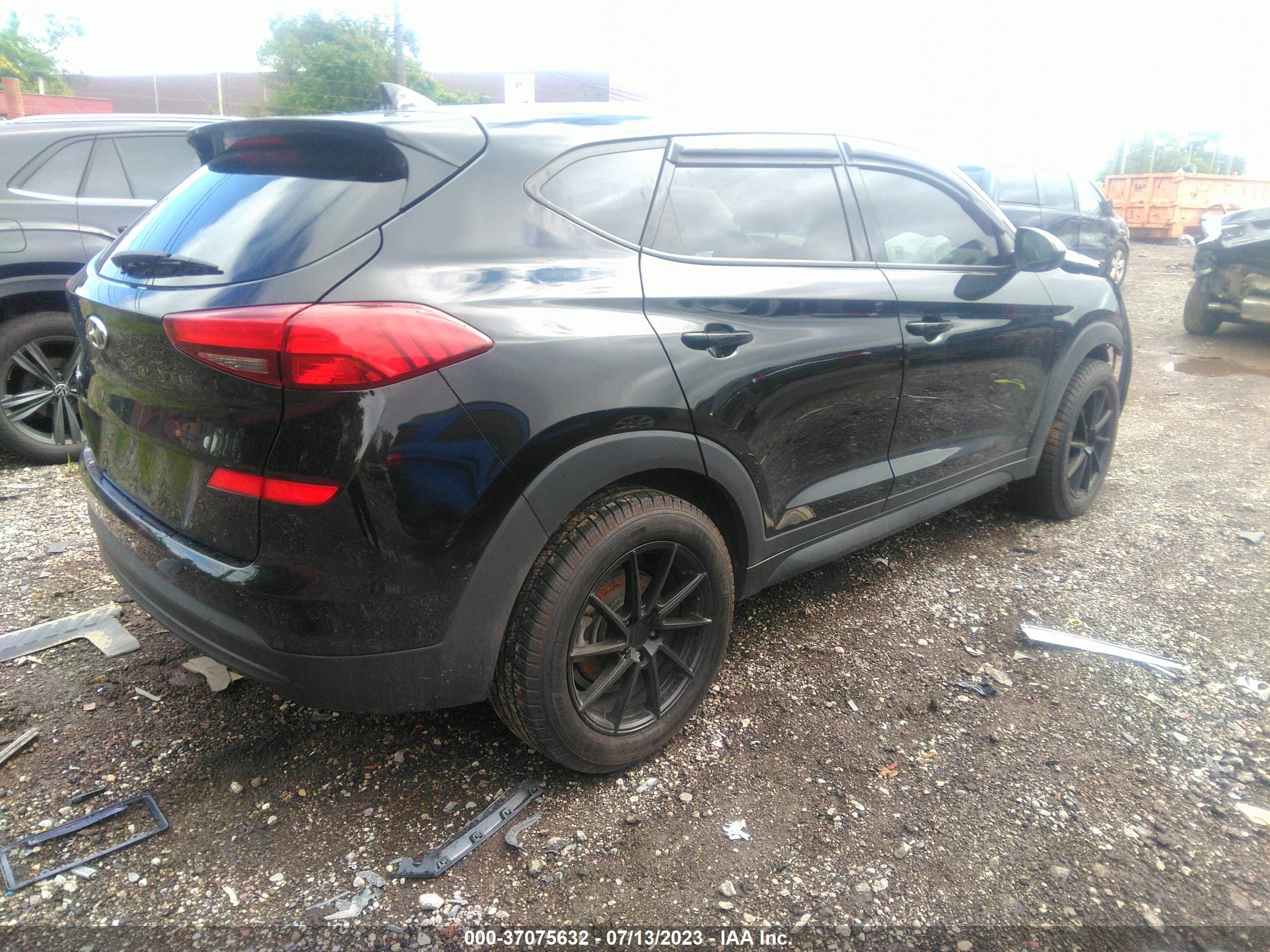 KM8J23A49KU917026  hyundai tucson 2019 IMG 3