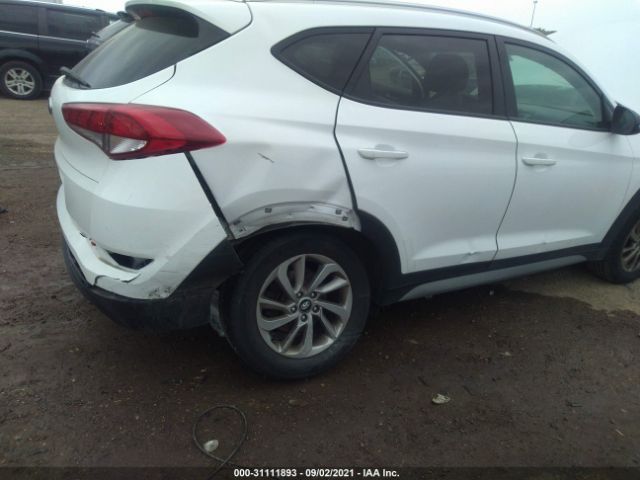 KM8J33A43JU714807  hyundai tucson 2018 IMG 5