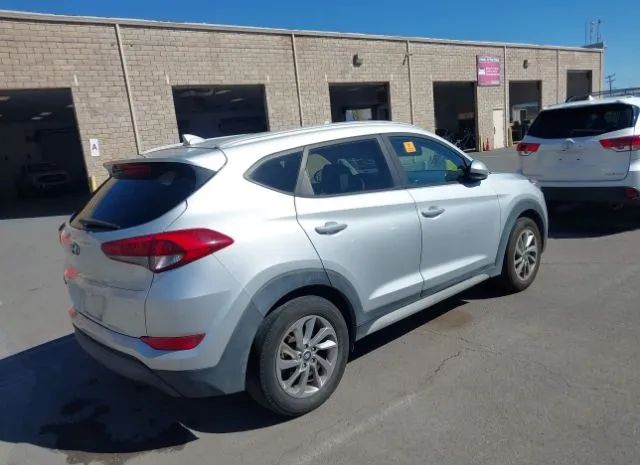 KM8J33A4XJU721432  hyundai tucson 2018 IMG 3