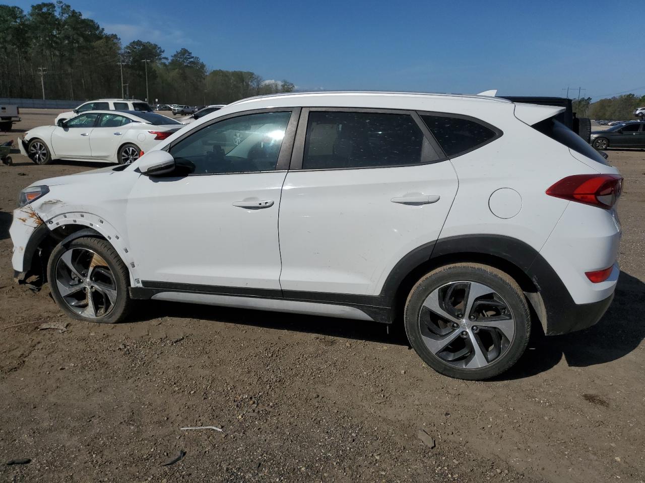 KM8J33AL8JU826316  hyundai tucson 2018 IMG 1