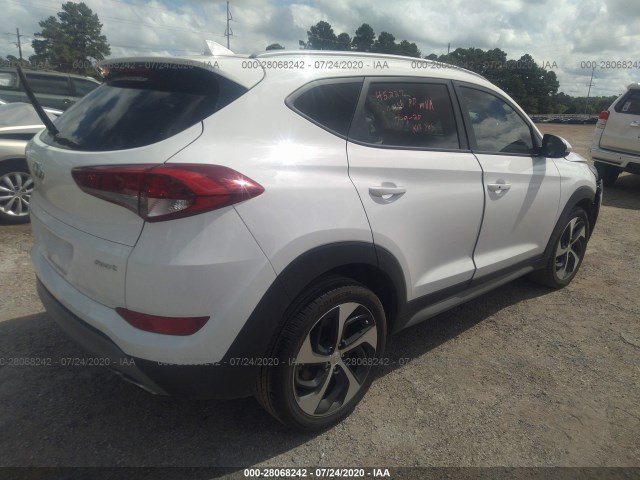 KM8J33ALXJU771528  hyundai tucson 2018 IMG 3