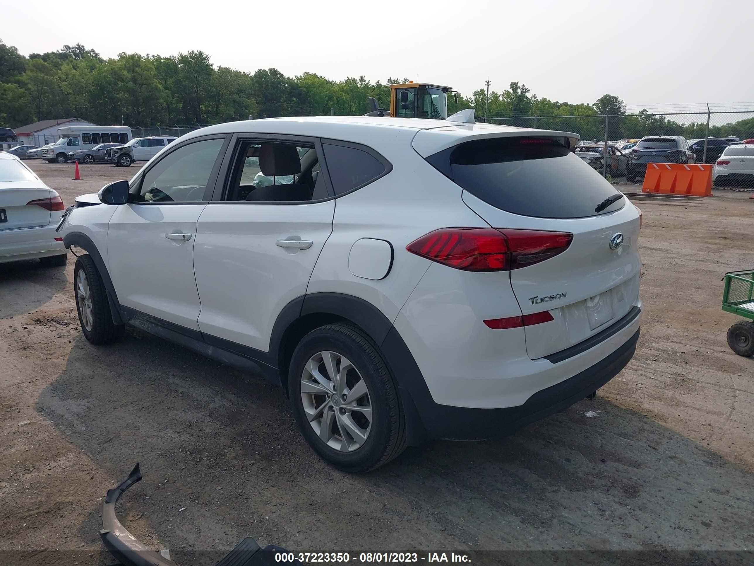 KM8J23A49KU055491  hyundai tucson 2019 IMG 2