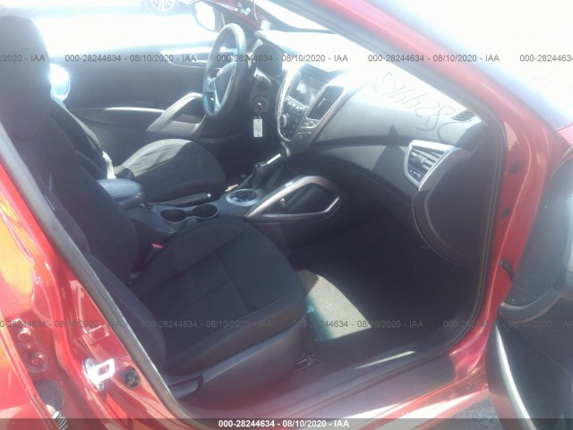 KMHTC6AD1GU277697  hyundai veloster 2016 IMG 4