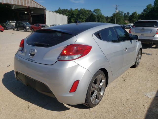 KMHTC6AD7GU270639  hyundai veloster 2015 IMG 3