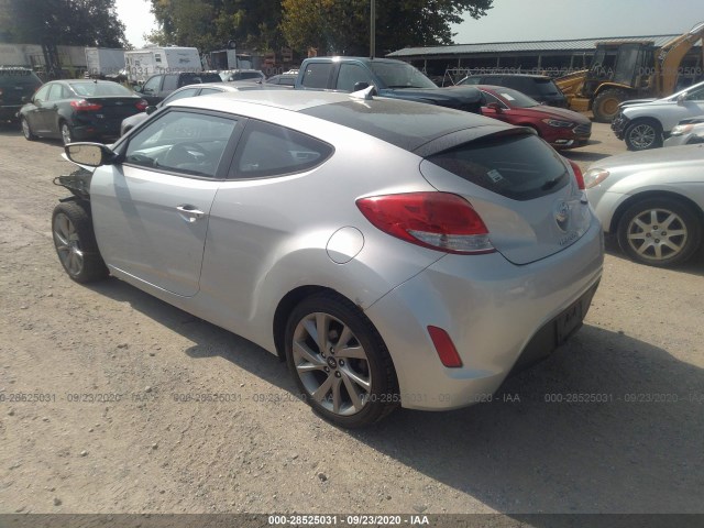 KMHTC6AD3HU310894  hyundai veloster 2017 IMG 2