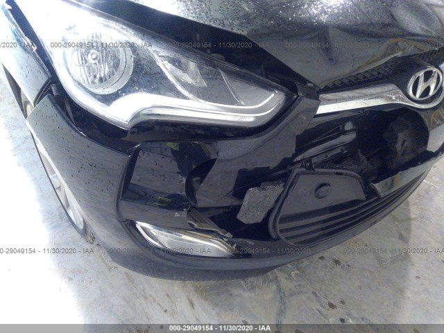 KMHTC6AD5HU306474  hyundai veloster 2017 IMG 5