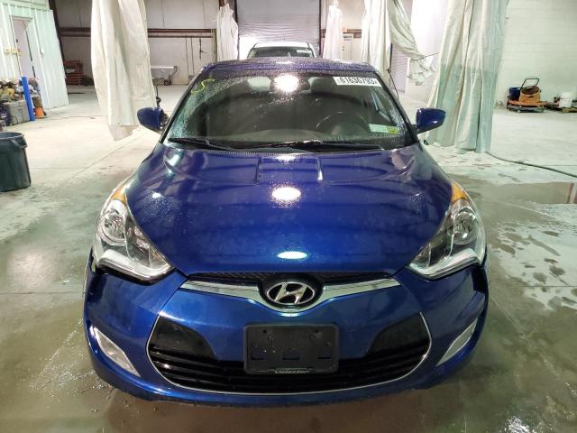 KMHTC6AD4HU323833  hyundai veloster 2017 IMG 4