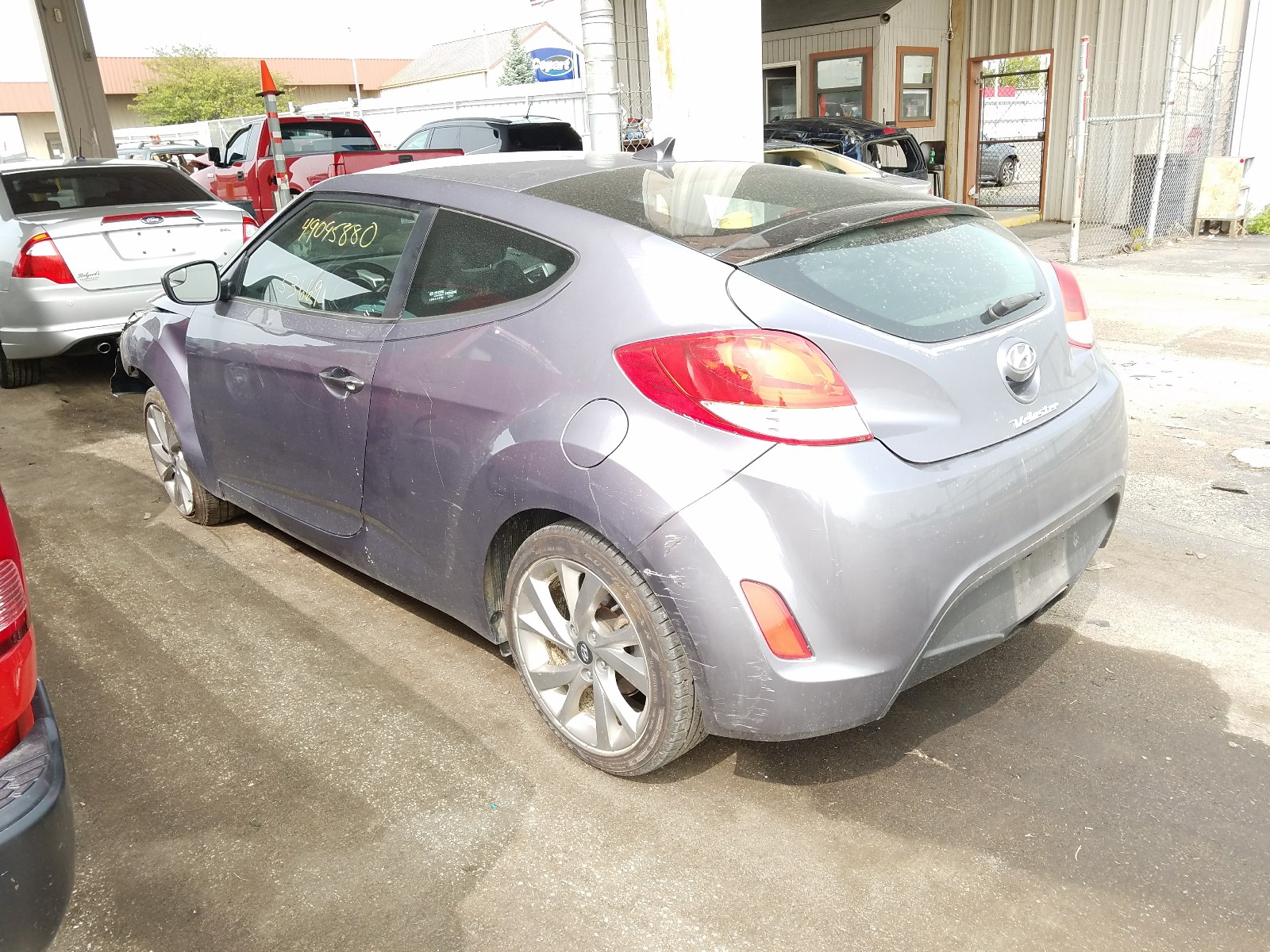 KMHTC6AD9HU318630  hyundai veloster 2017 IMG 2