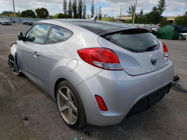 KMHTC6ADXHU305739  hyundai veloster 2017 IMG 2