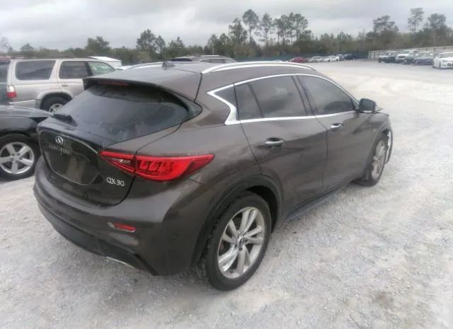 SJKCH5CP6HA015522  infiniti qx30 2017 IMG 3