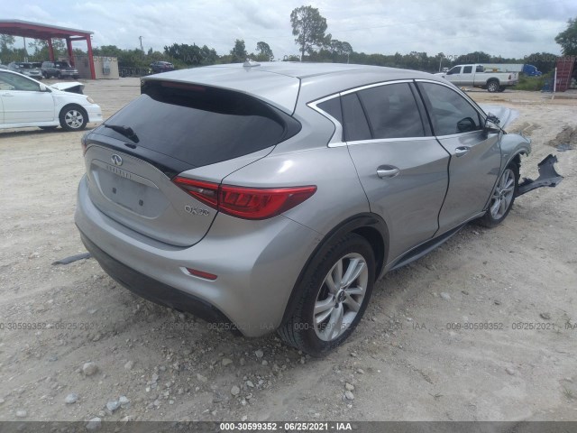 SJKCH5CP6HA033518  infiniti qx30 2017 IMG 3