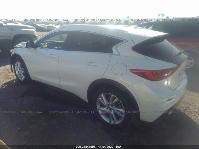 SJKCH5CP7HA028750  infiniti qx30 2017 IMG 2