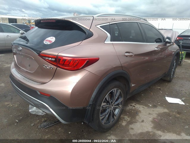 SJKCH5CRXHA026749  infiniti qx30 2017 IMG 3