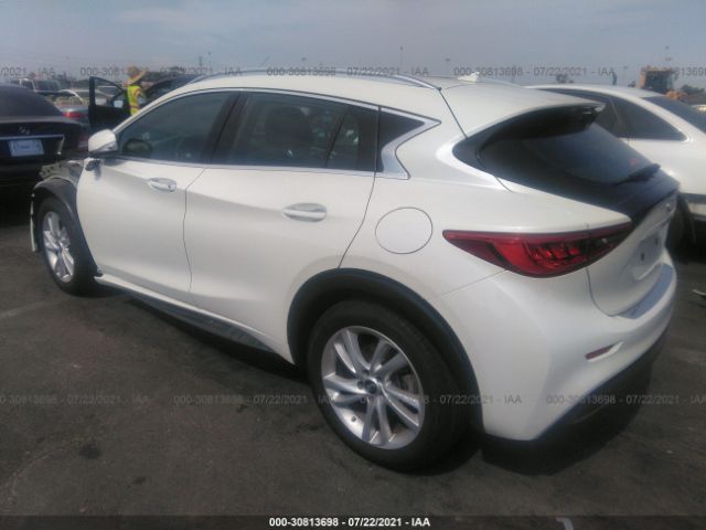 SJKCH5CP2JA042125  infiniti qx30 2018 IMG 2