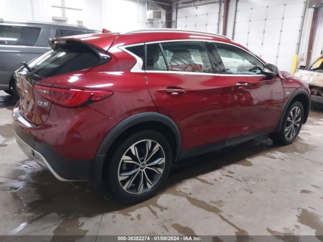 SJKCH5CR6JA046745  infiniti qx30 2018 IMG 3