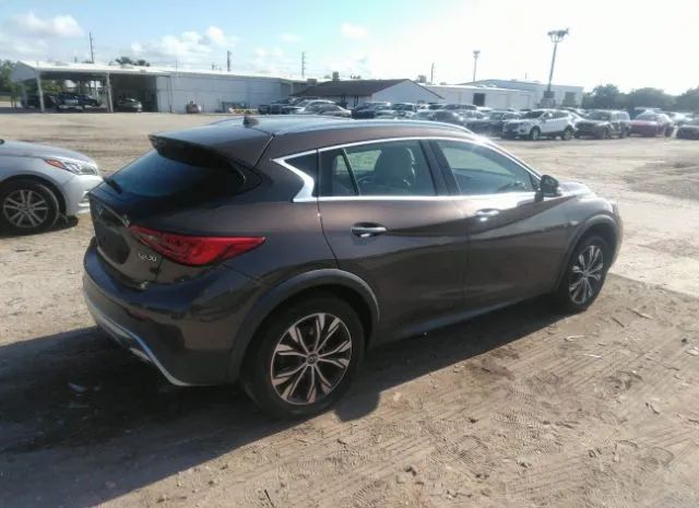 SJKCH5CR8HA035787  infiniti qx30 2017 IMG 3