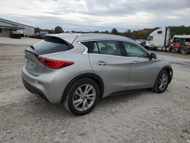 SJKCH5CP0KA007343  infiniti qx30 2019 IMG 2