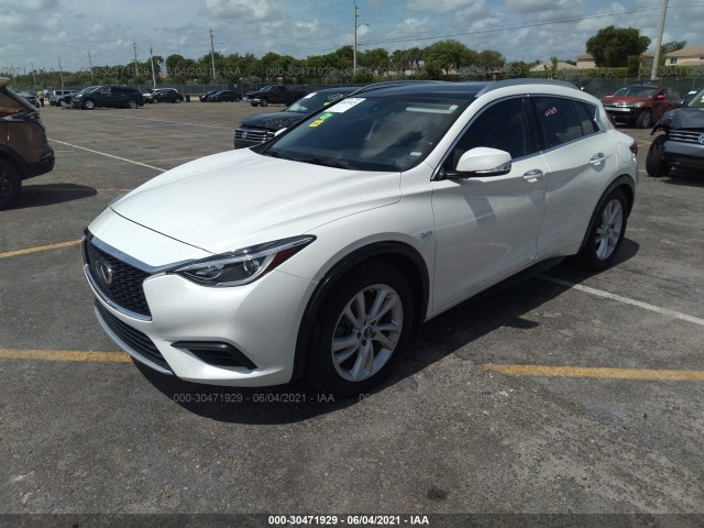 SJKCH5CP6KA010909  infiniti qx30 2019 IMG 1