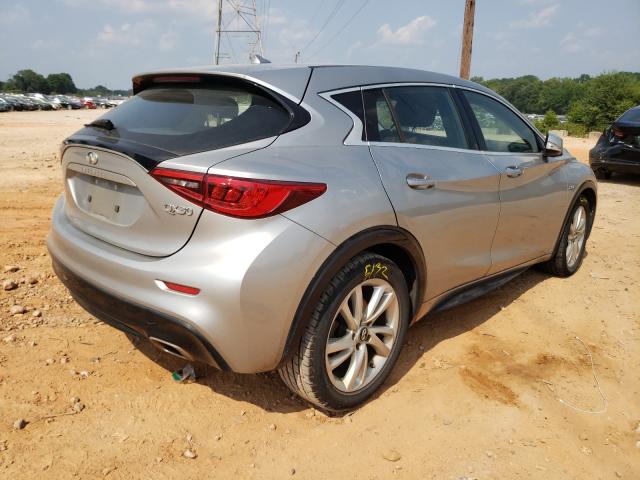 SJKCH5CP5HA033333  infiniti qx30 base 2017 IMG 3