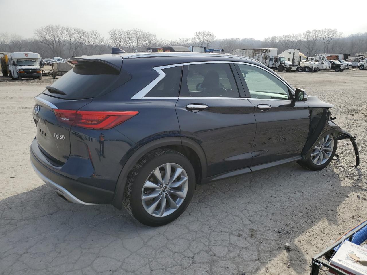 3PCAJ5M30KF141612  infiniti qx50 2019 IMG 2