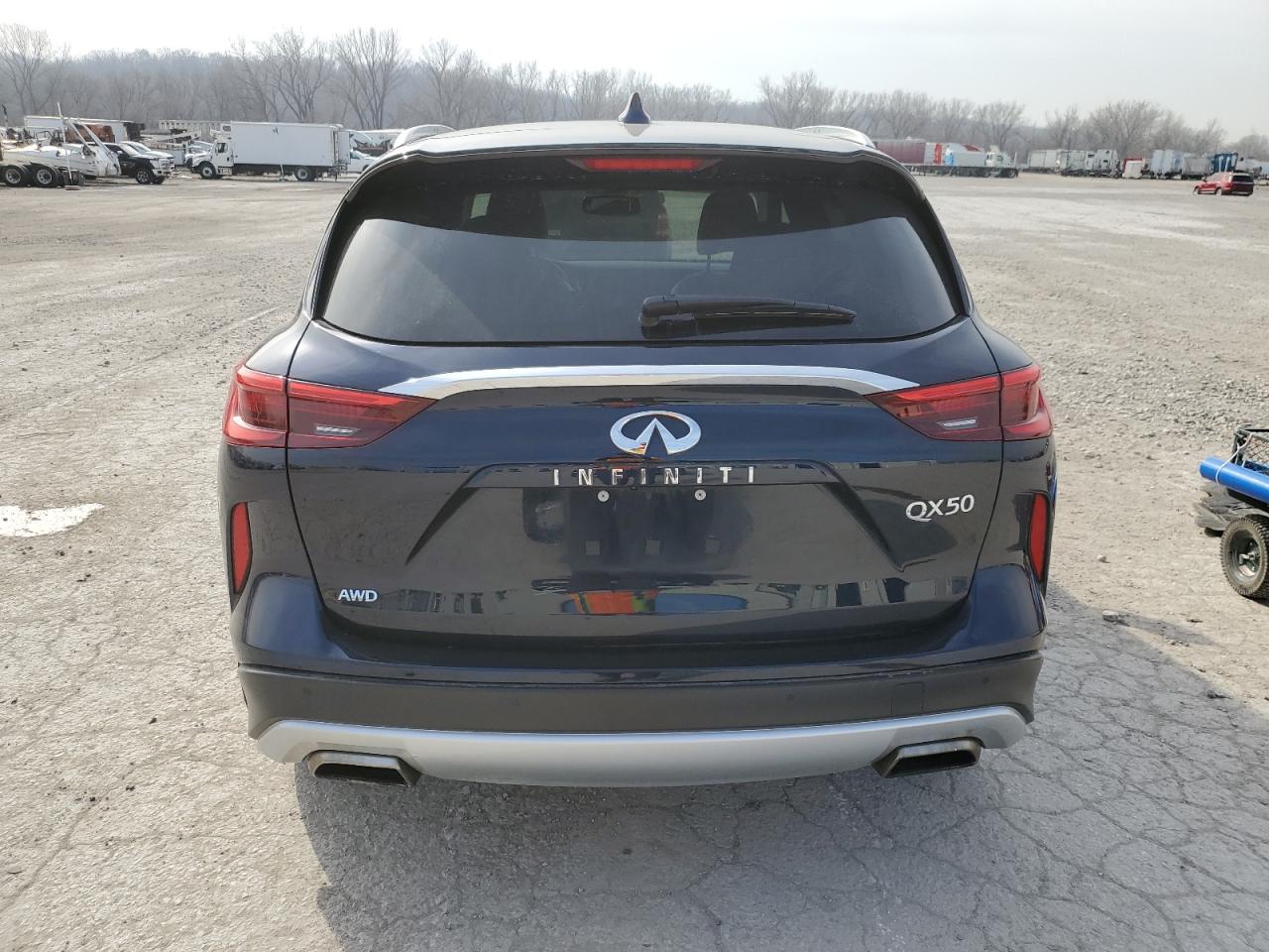 3PCAJ5M30KF141612  infiniti qx50 2019 IMG 5