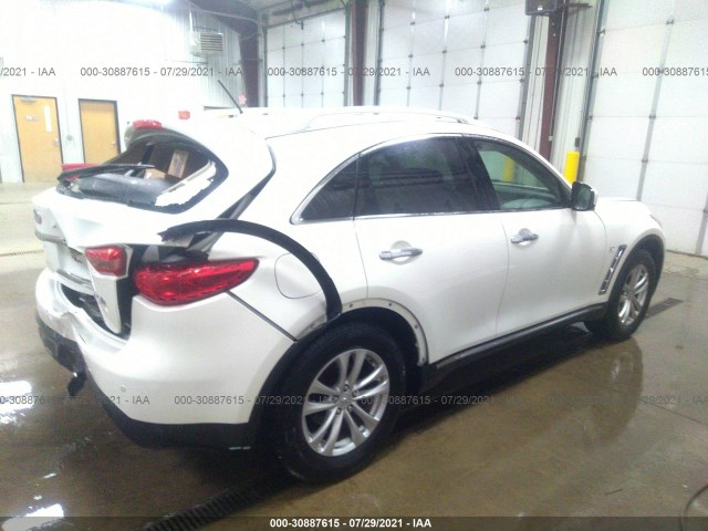 JN8CS1MW4HM411311  infiniti qx70 2017 IMG 3