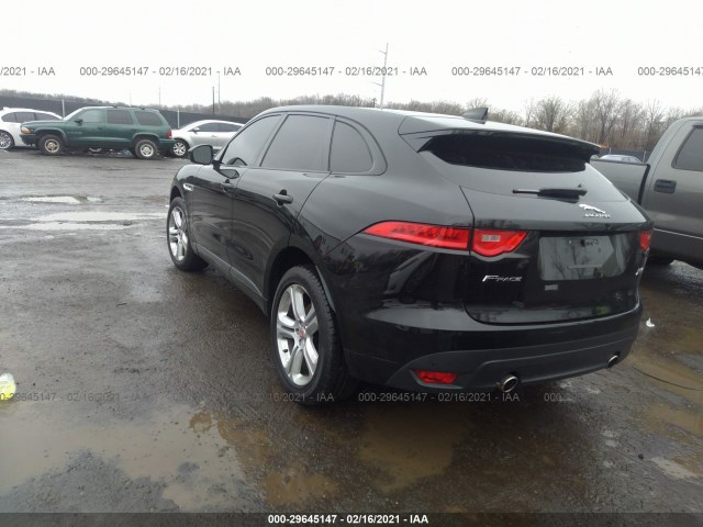 SADCL2BV5HA049357  jaguar f-pace 2017 IMG 2