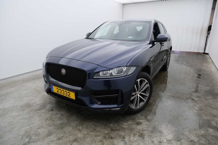 SADCA2BN4JA275336  jaguar f-pace 2018 IMG 0