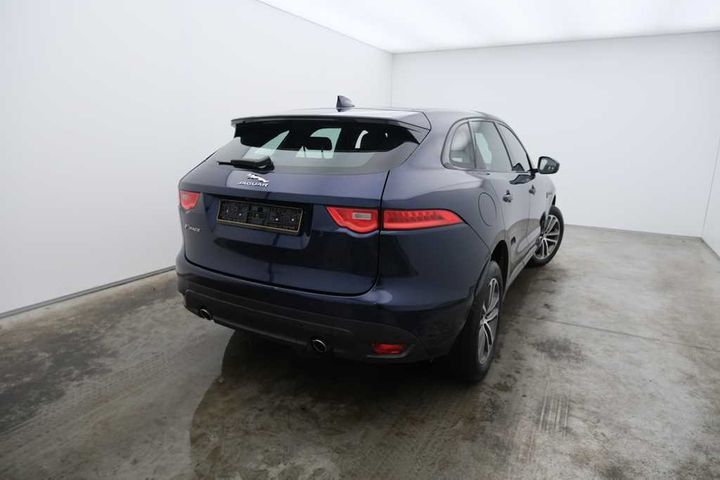 SADCA2BN4JA275336  jaguar f-pace 2018 IMG 2