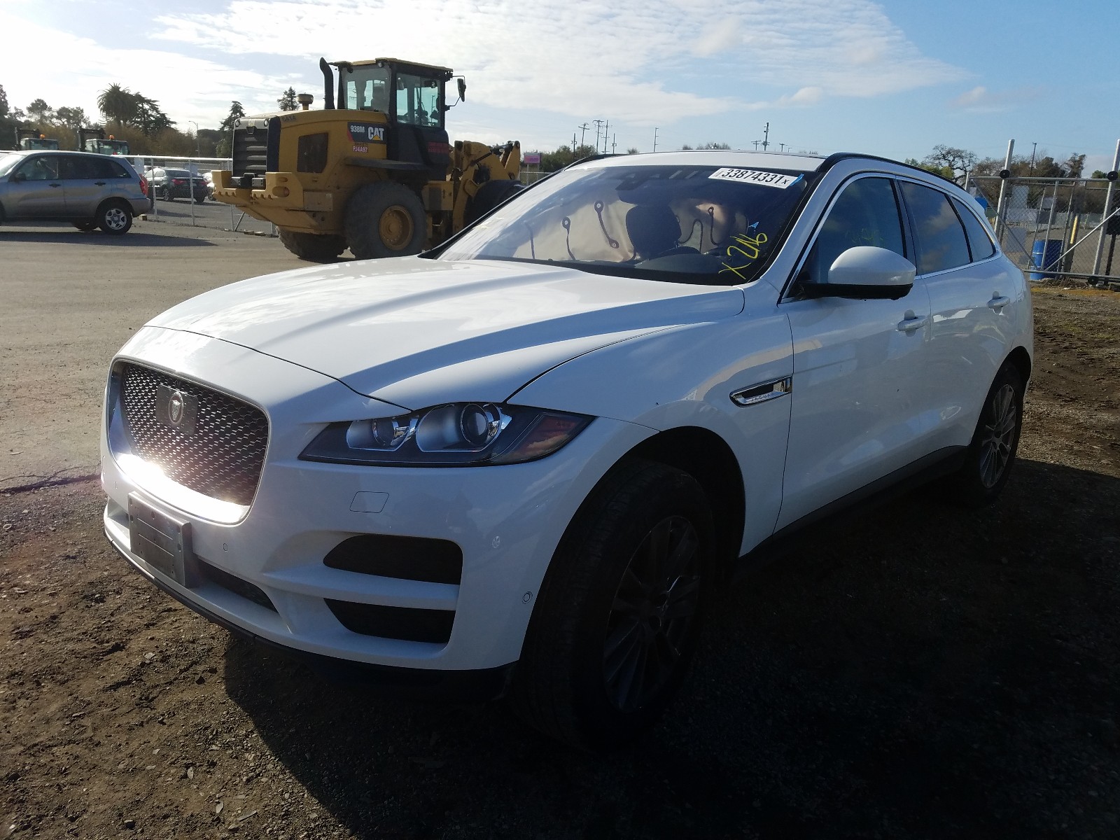 SADCK2FX7KA354946  jaguar  2019 IMG 1