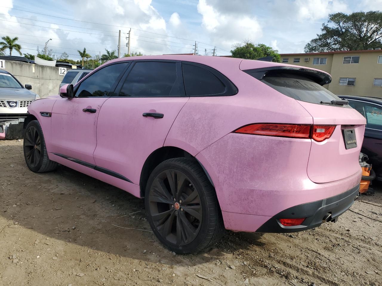 SADCL2FX5JA299263  jaguar f-pace 2018 IMG 1