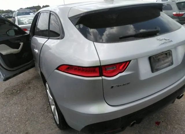 SADCM2FV1KA394366  jaguar f-pace 2019 IMG 2