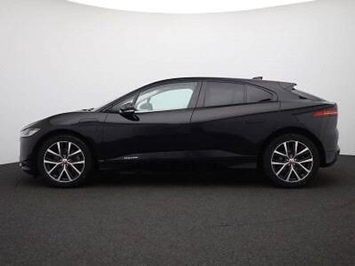 SADHA2B17K1F68073  jaguar i-pace 2018 IMG 2