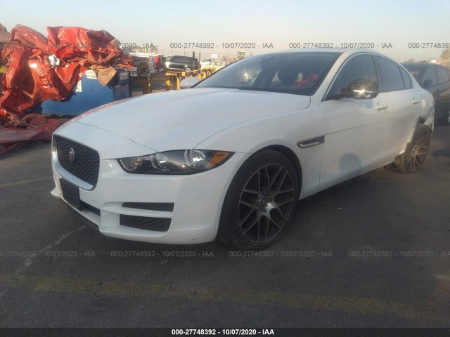 SAJAR4BN2HA971390  jaguar xe 2017 IMG 1