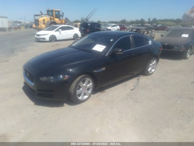 SAJAE4BG2HA952500  jaguar xe 2017 IMG 1