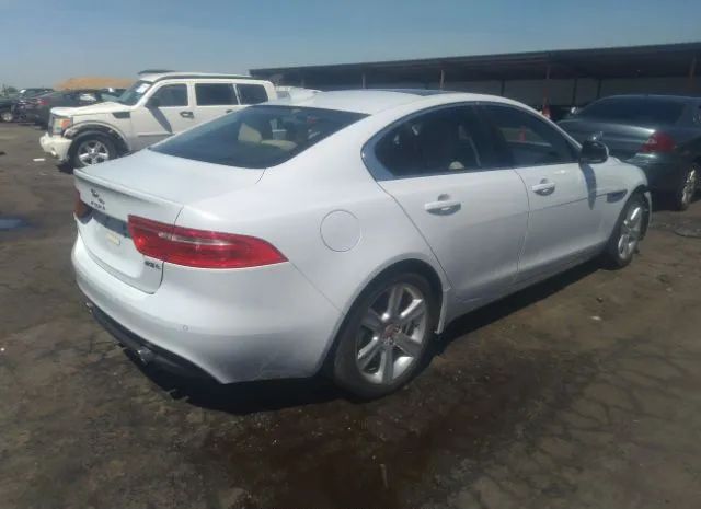 SAJAE4BG5HA957772  jaguar xe 2017 IMG 3