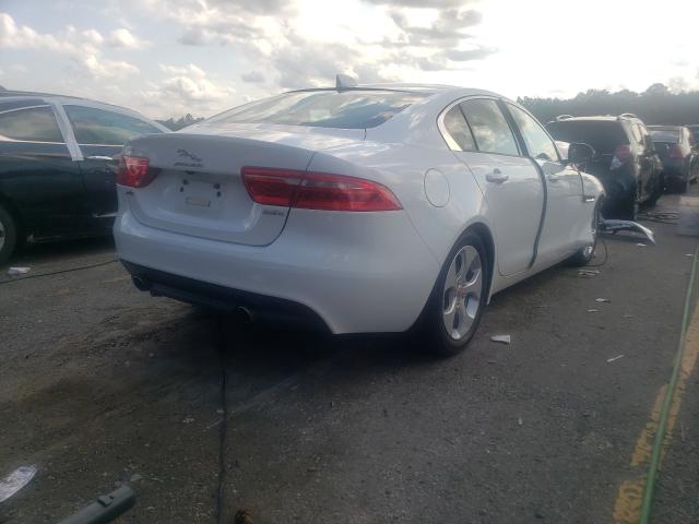 SAJAR4BG8HA976501  jaguar xe 2017 IMG 3