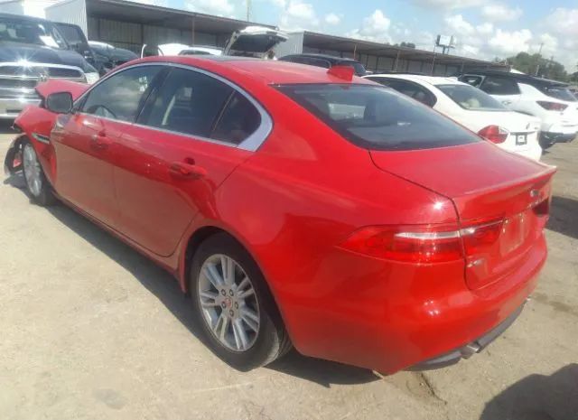 SAJAD4FX4KCP47060  jaguar xe 2018 IMG 2